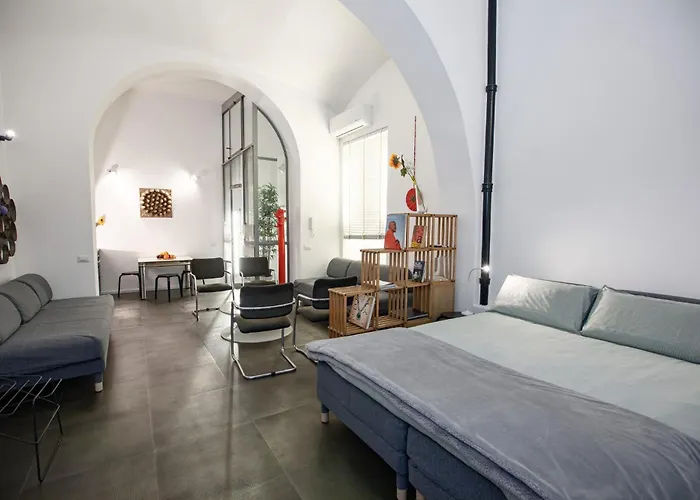Guesthost - Prati Cozy Loft Near Lungotevere Apartamento Roma