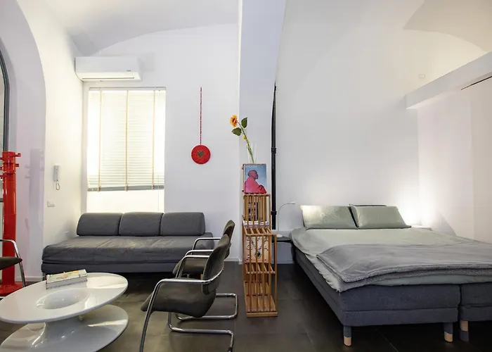 Guesthost - Prati Cozy Loft Near Lungotevere Apartamento *
