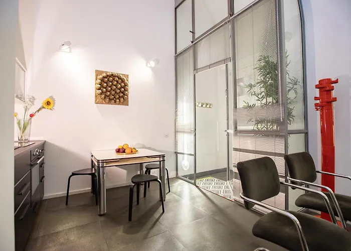 Guesthost - Prati Cozy Loft Near Lungotevere Roma